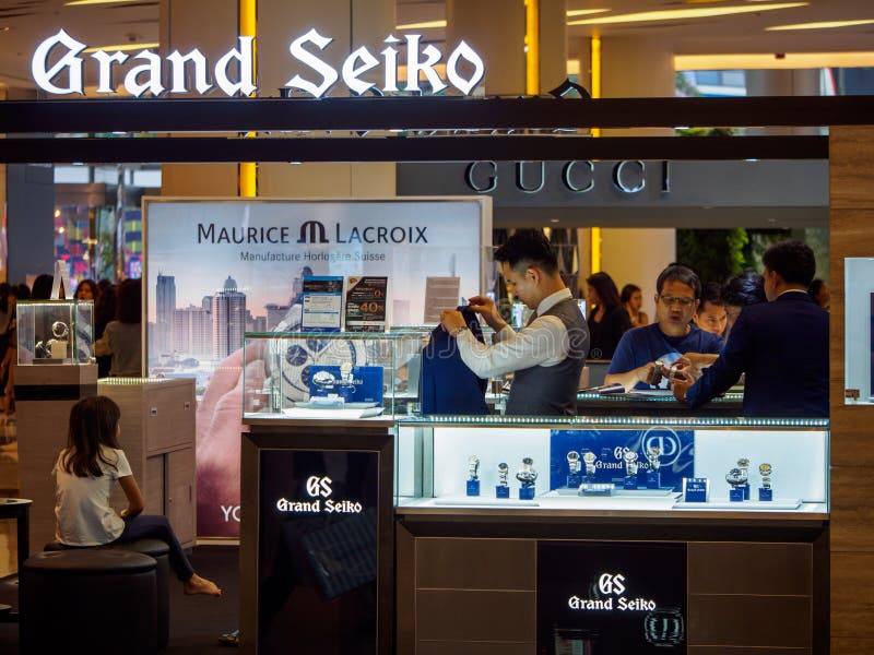 Customers Check a Grand Seiko Booth, Bangkok, Thailand Editorial Image -  Image of glass, light: 145434410