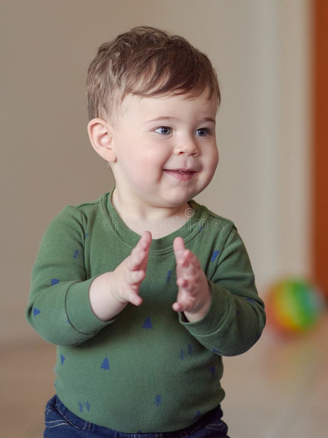 265 Kids Clapping Hands Stock Photos Free & RoyaltyFree Stock Photos
