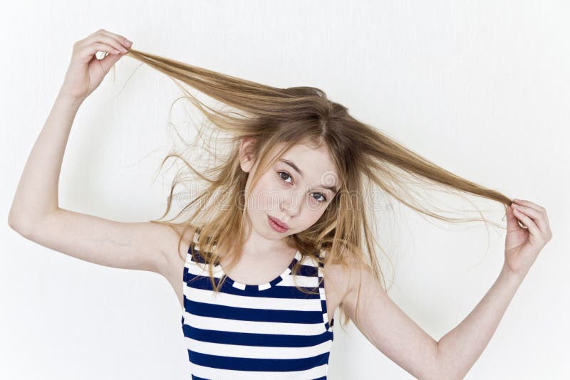 Mädchen mit blonden haaren