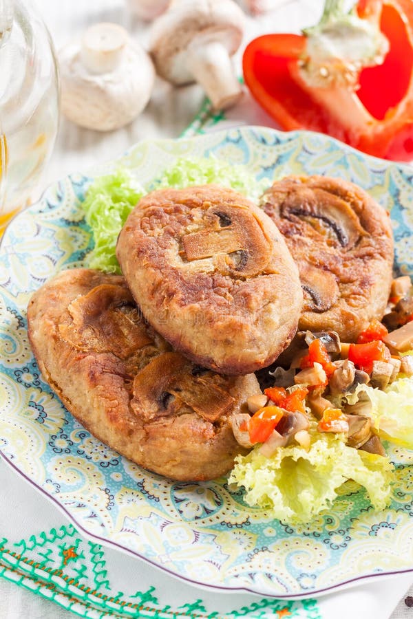 Cutlets of eggplant stuffed with mushrooms and peppers royalty free stock photos Cutlets of eggplant stuffed with mushrooms and peppers royalty free stock photos