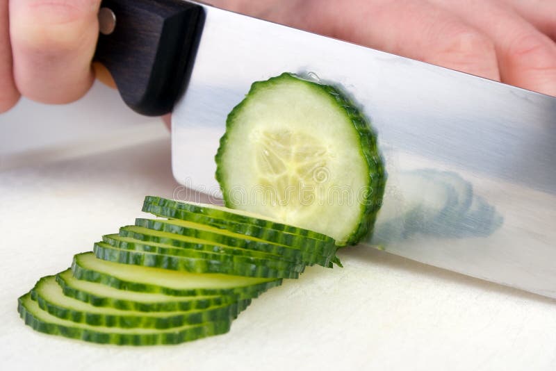 Cutting cucumber