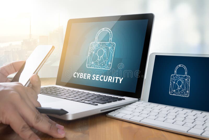 Internet și con-uri pentru rețele informatice și de securitate informatică stock photo