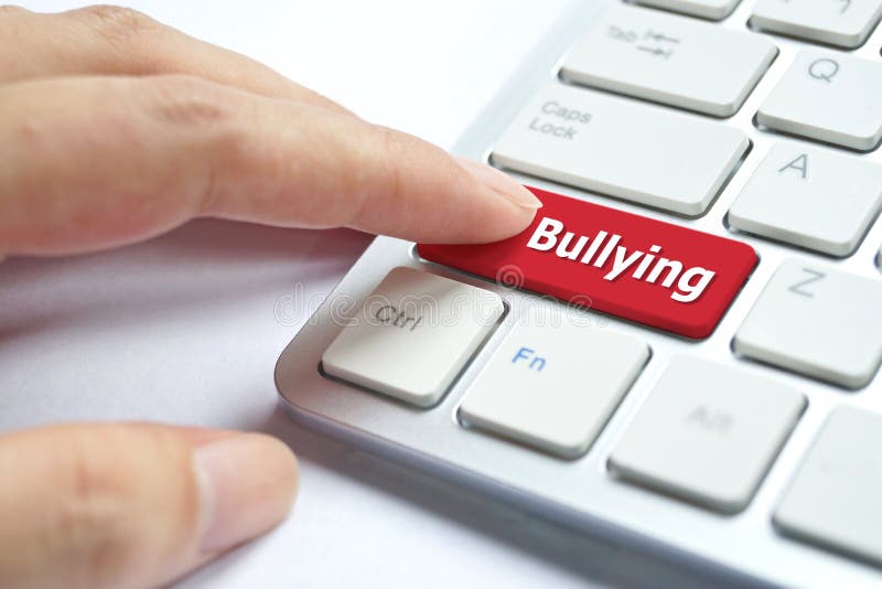 Cyberbullismo immagini stock libere da diritti Cyberbullismo immagini stock libere da diritti