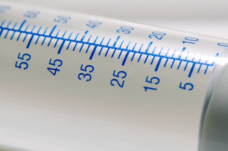 A cylinder, closed-up part of solution adminisration set use for infusion a large volume of injection drugs. A cylinder, closed-up part of solution adminisration set use for infusion a large volume of injection drugs.