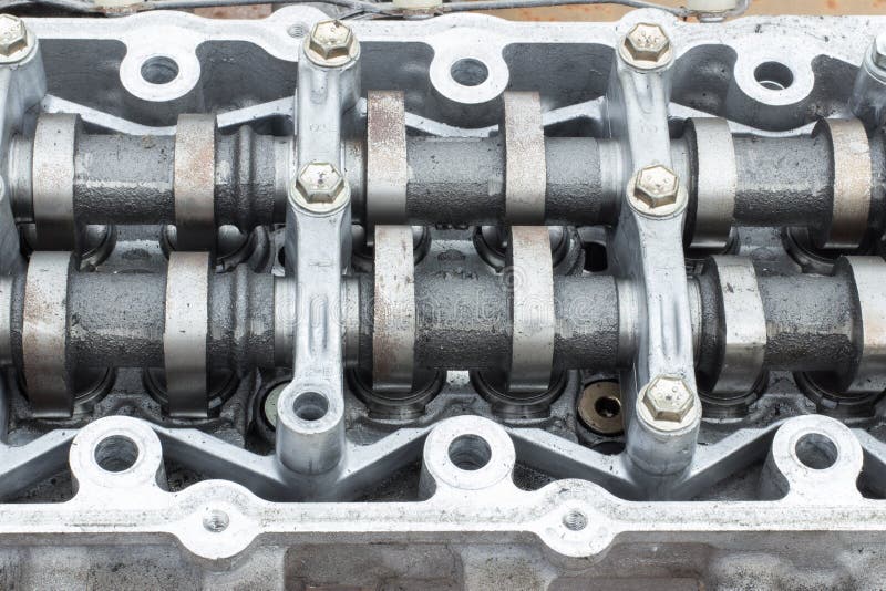 Cylinder Head and Curved Shaft, Broken Engine Stock Image Image of mechanical, auto 56405935