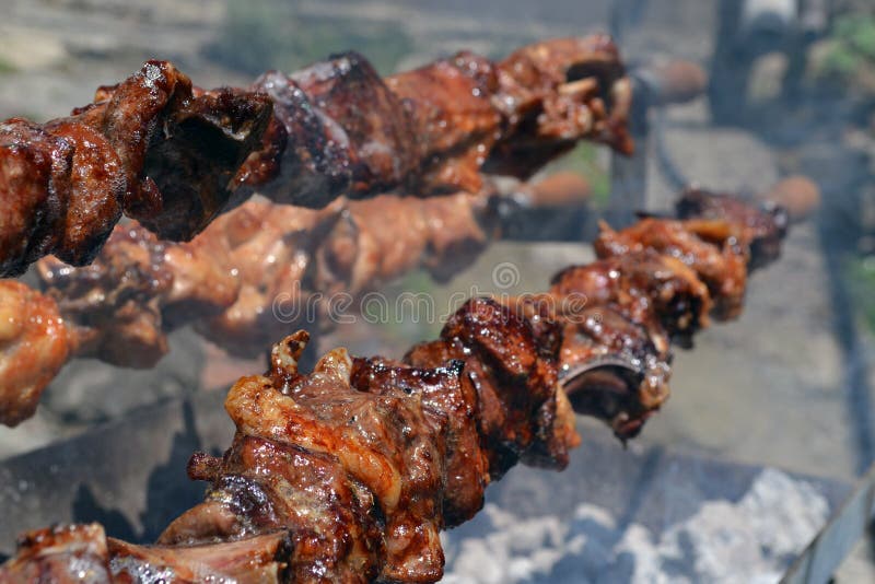 Carne di maiale, di pollo o di agnello, carne di kebab, chiamato tradizionali della cucina Cipriota Souvla.