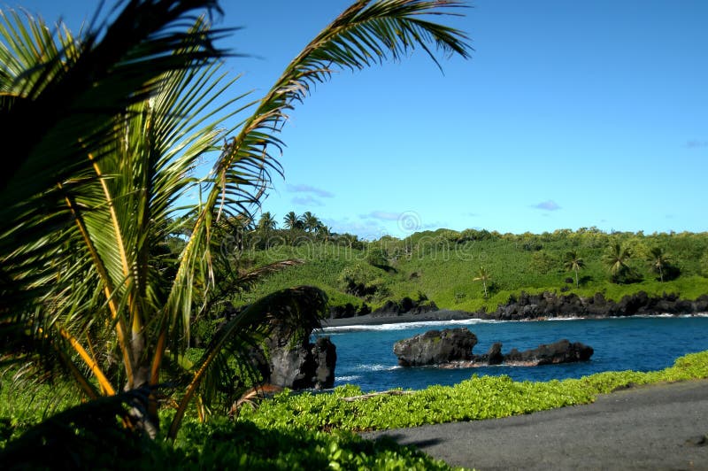 czarny piasek plażowy Kauai zdjęcie stock czarny piasek plażowy Kauai zdjęcie stock