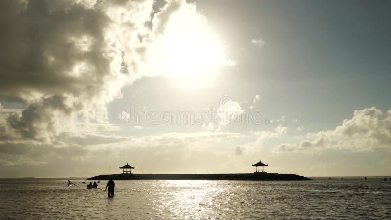 Czasu upływ piękny widok w Sanur plaży