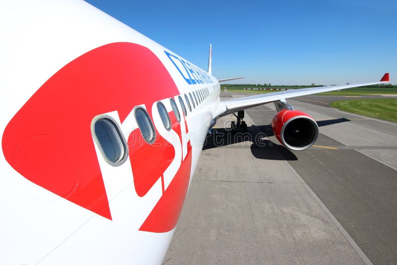 Czech Airlines flygbuss 330-323X royaltyfri bild Czech Airlines flygbuss 330-323X royaltyfri bild