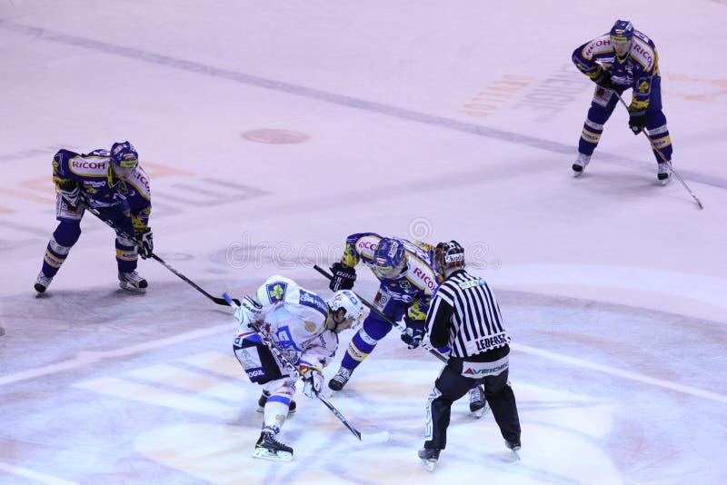 NHL Ice Hockey Faceoff editorial stock image. Image of helmet 13656499