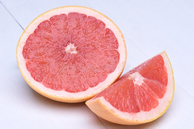 Download Czerwień grapefruitowa obraz stock. Obraz złożonej z zaciemnia - 65225099