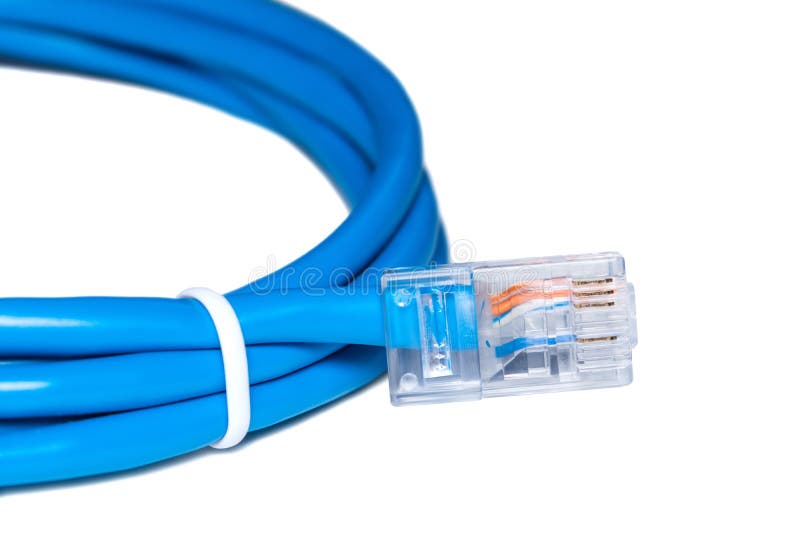 Câble de réseau de LAN avec l'ADSL-connecteur Ligne d'Ethernet d'isolement sur le blanc photographie stock Câble de réseau de LAN avec l'ADSL-connecteur Ligne d'Ethernet d'isolement sur le blanc photographie stock