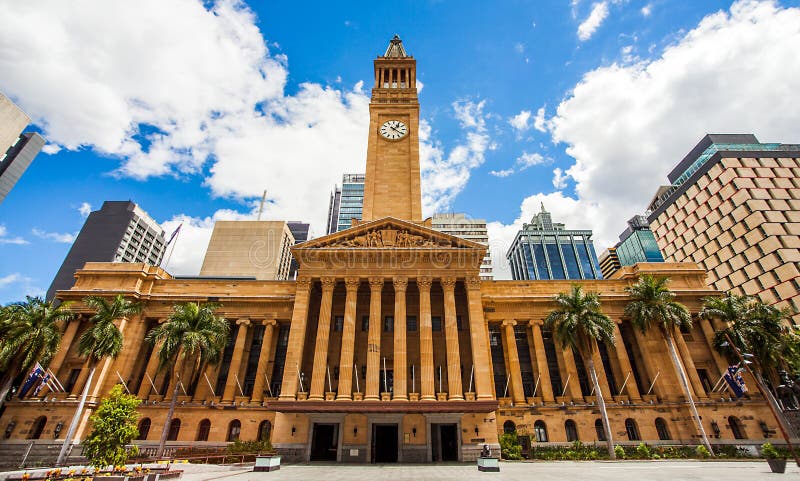 Câmara municipal em Brisbane do rei George Square imagens de stock royalty free Câmara municipal em Brisbane do rei George Square imagens de stock royalty free