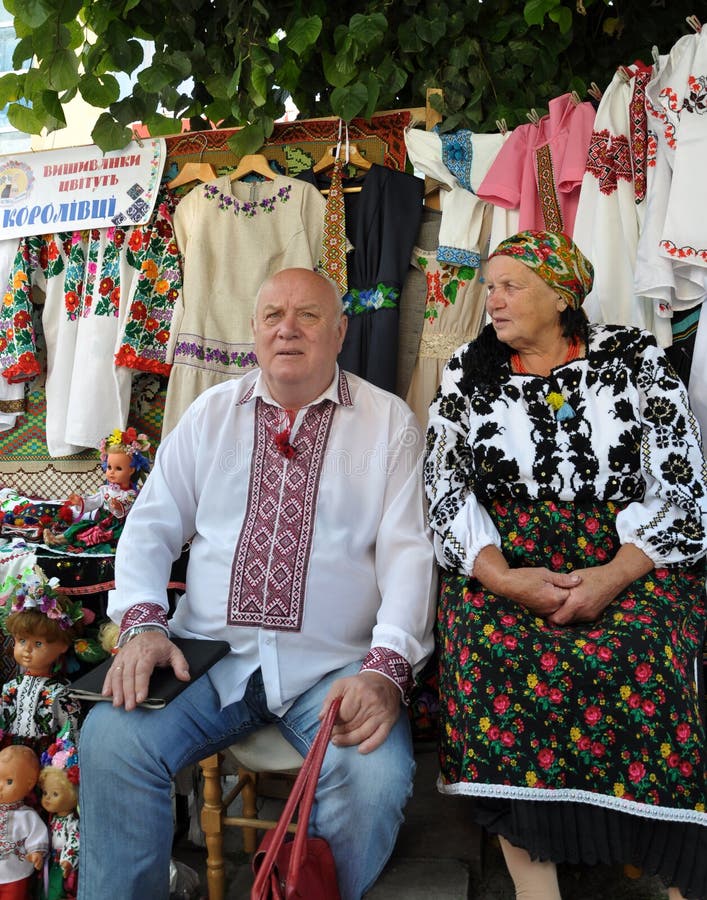 Download Célébration De La Broderie Et Du Borscht_8 Photo stock éditorial - Image du local, fermiers: 77156473