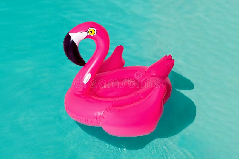 3d flamant rose, anneau gonflable de piscine de forme tropicale d'oiseau, tube, flotteur Objet en caoutchouc de vacances de vacan photographie stock 3d flamant rose, anneau gonflable de piscine de forme tropicale d'oiseau, tube, flotteur Objet en caoutchouc de vacances de vacan photographie stock
