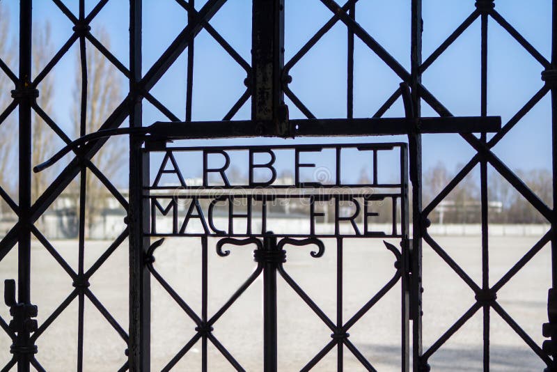 Cancello sul campo di concentramento, monaci, germania.