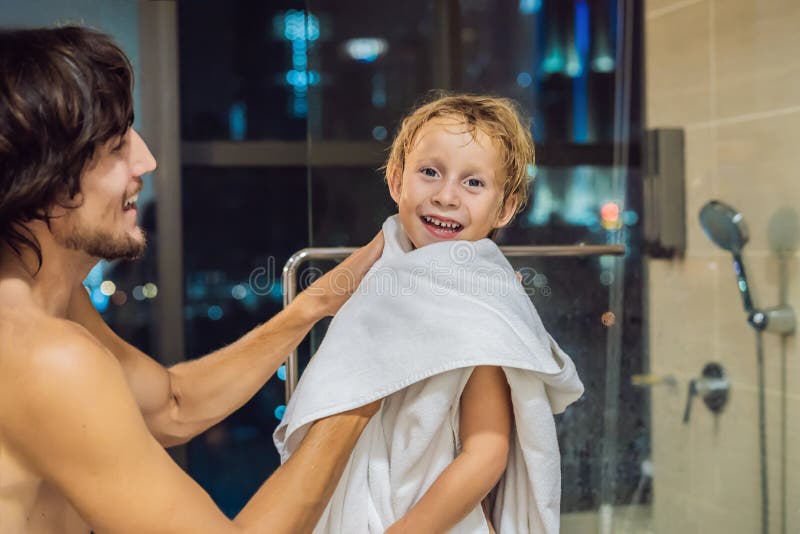 daughter helps dad in shower - sexy women showing their boobs big voyeur boobs