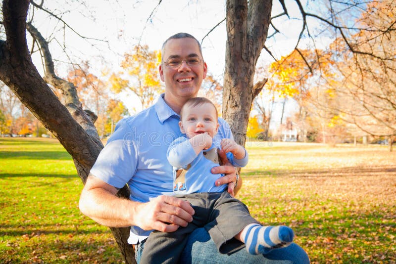 Een dag in het Park met Papa royalty-vrije stock foto's