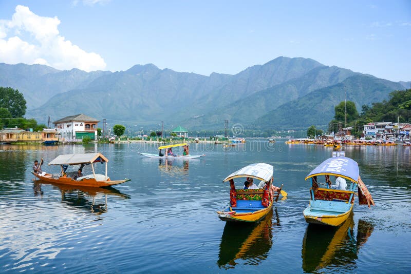 Dal sjö på Srinagar, Kashmir, Indien