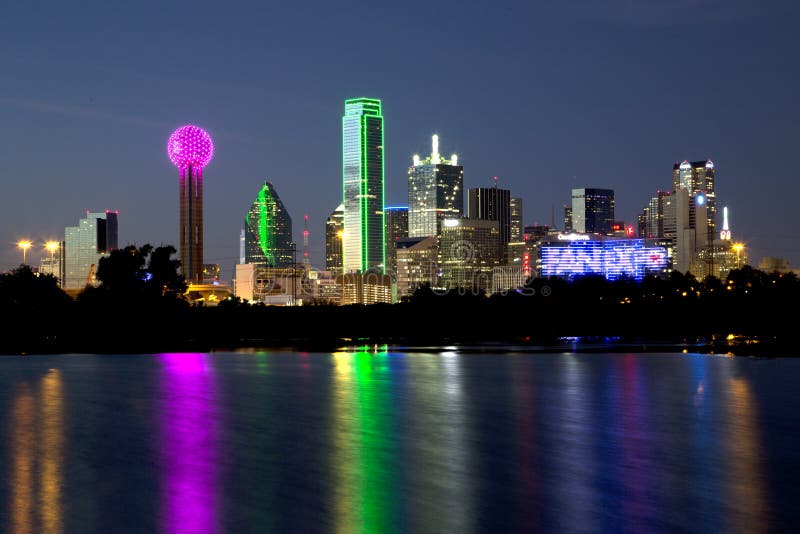 Dallas skyline night scenes