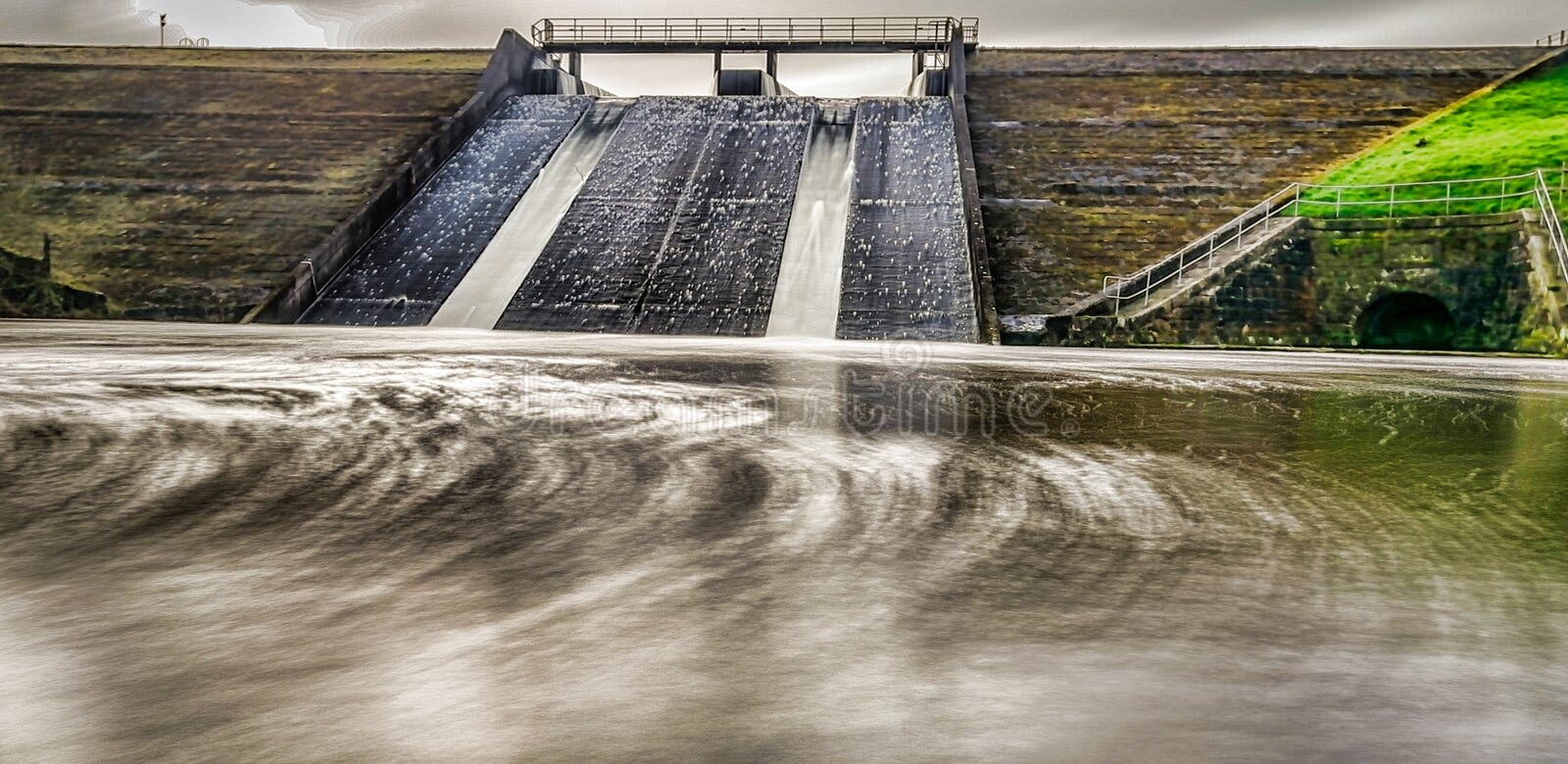 Dam, Stanley Pool, Bagnall, Staffordshire Stock Photo - Image of