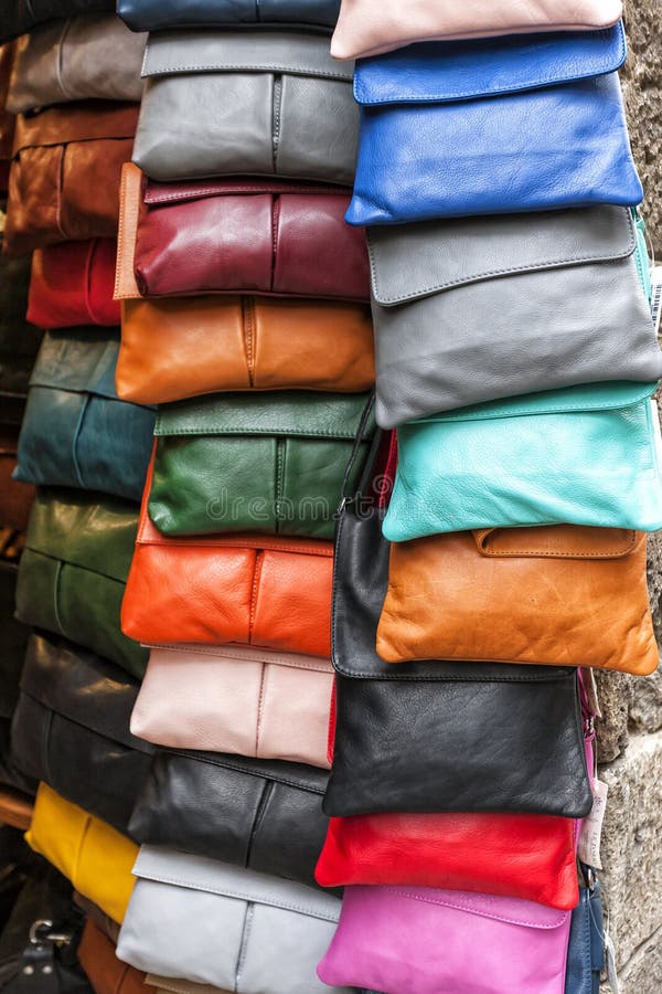 Damläderhandväskor arkivfoto