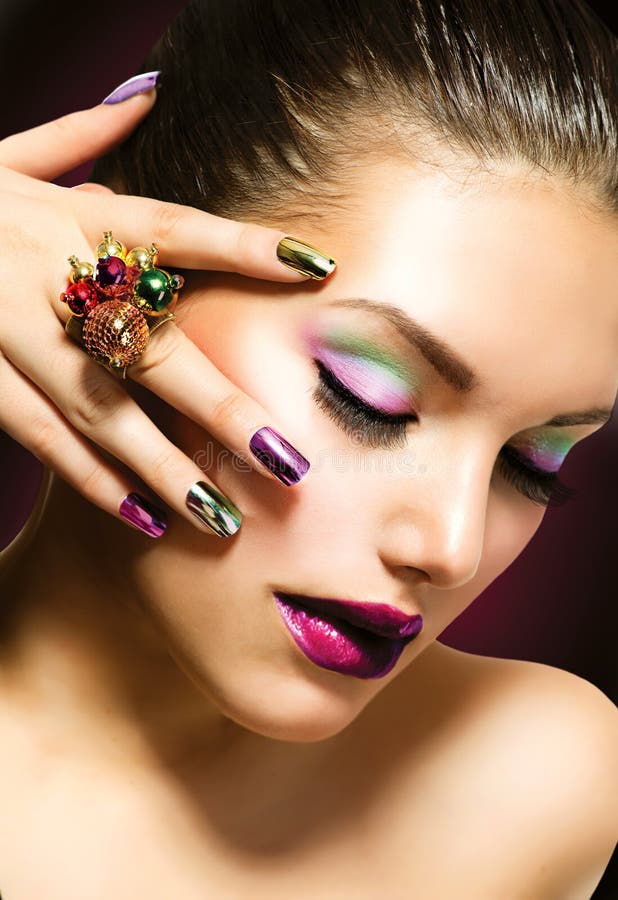 Dana skönhet. Manicure och Makeup arkivbilder Dana skönhet. Manicure och Makeup arkivbilder