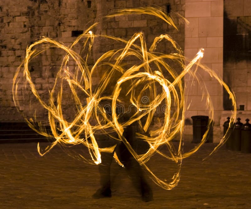 dancer fire στοκ εικόνες με δικαίωμα ελεύθερης χρήσης