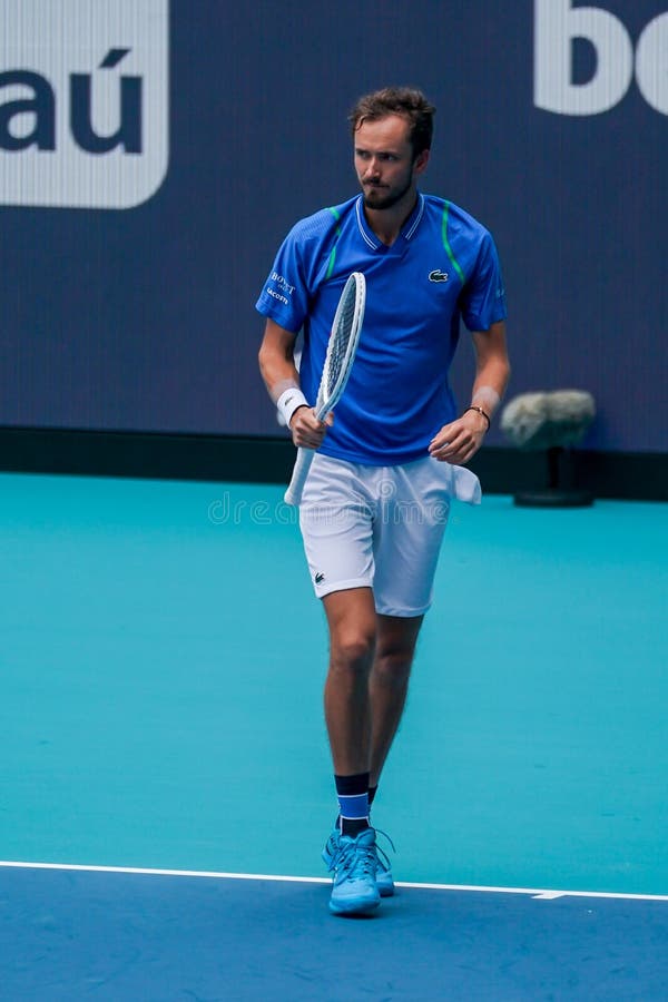 Daniil Medvedev Russo E Vencedor Do Abn Amro Abrem 2023 Jogador De Tênis Em  Rotterdam Ahoy Arena Foto Editorial - Imagem de jogador, aberto: 270288816