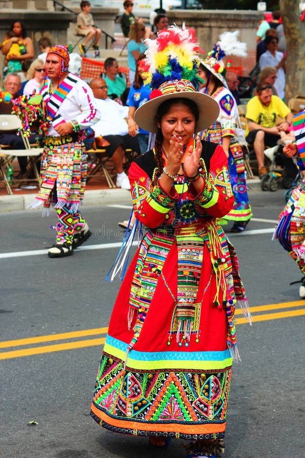 Danseurs ethniques boliviens photo libre de droits Danseurs ethniques boliviens photo libre de droits