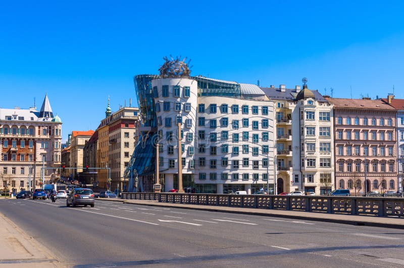 Danshus prague arkivfoto
