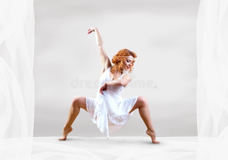 Danzatore della donna immagine stock libera da diritti Danzatore della donna immagine stock libera da diritti