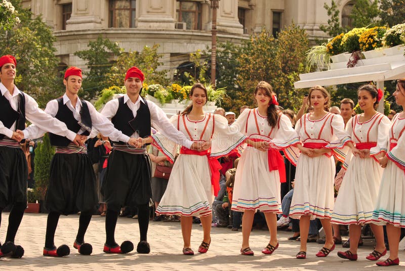 Dançarinos gregos