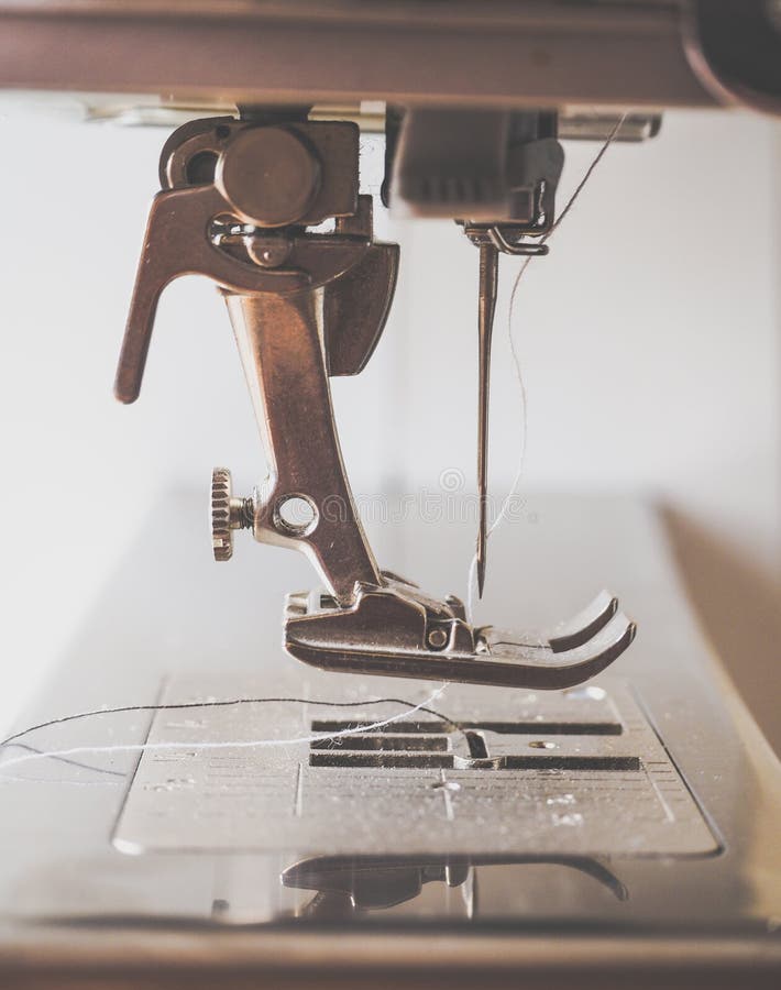 Darning Jeans on a Sewing Machine. Stock Image Image of hand, presser 114574325