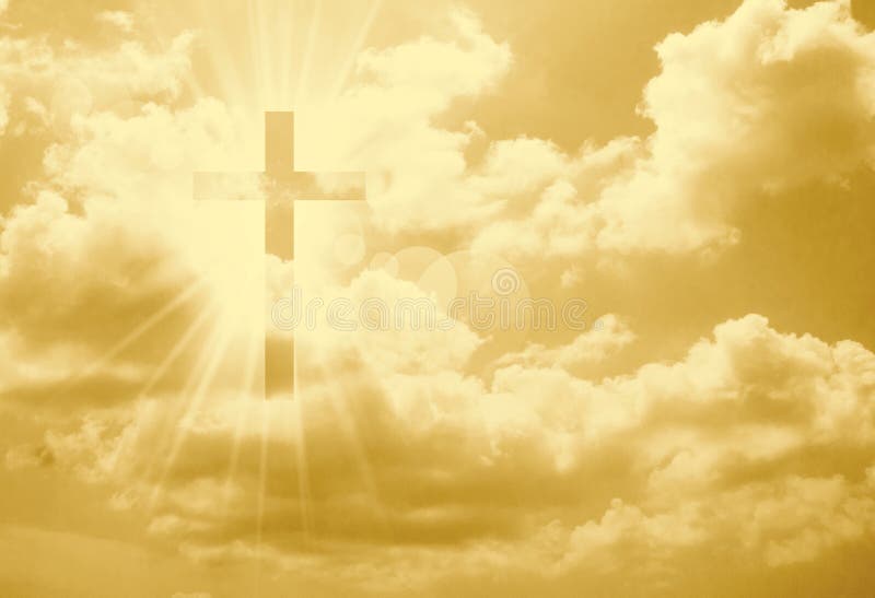 Das christliche Kreuz scheint am gelben Himmel hell zu sein