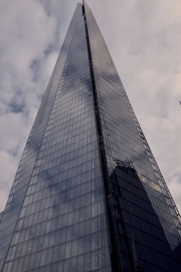 Das Shard-Gebäude , moderne Architektur in London, England