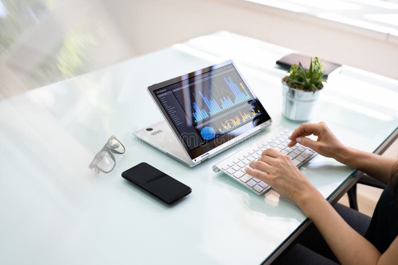 Data Analyst Using Data Analytics royalty free stock image