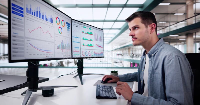 Data Analyst Using Data Analytics KPI royalty free stock photography