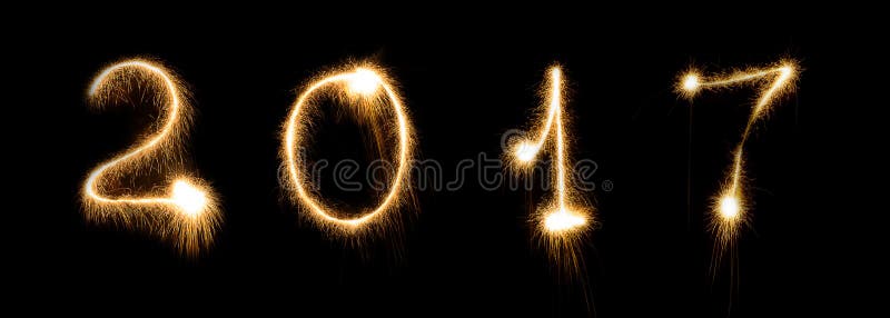 Date rougeoyante lumineuse de nombre de lettrage de police de la veille de nouvelles années de cierge magique de feu d'artifice images stock Date rougeoyante lumineuse de nombre de lettrage de police de la veille de nouvelles années de cierge magique de feu d'artifice images stock