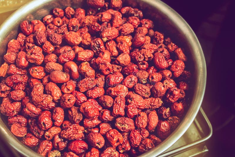 Dattero rosso secco o giuggiola cinese, frutti con il contenuto più elevato della vitamina C fotografie stock libere da diritti Dattero rosso secco o giuggiola cinese, frutti con il contenuto più elevato della vitamina C fotografie stock libere da diritti
