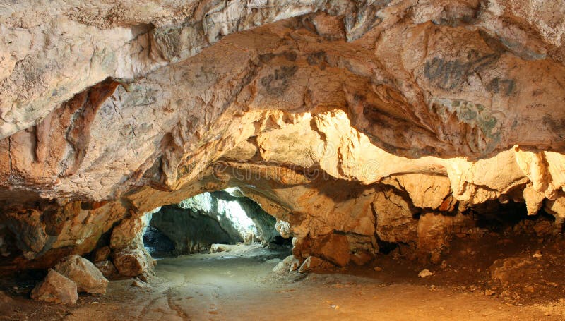 Dawamat cave or grotto