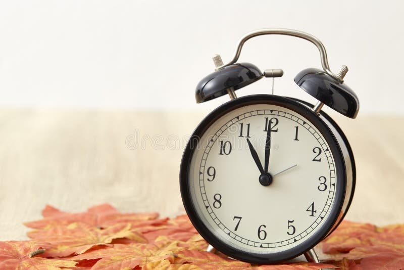 13,500+ Daylight Saving Time Stock Photos, Pictures & Royalty-Free