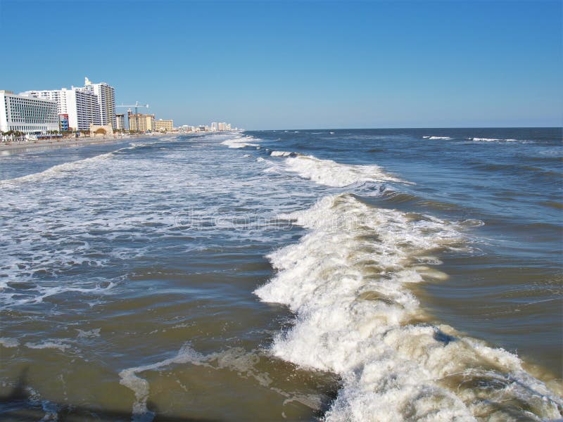 Daytona Beach Rolling Waves Stock Image Image of shore, surf 104220093