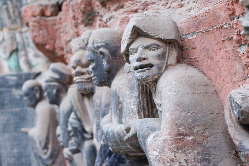 Baodingshan tempio in Dazu città di Chongqing, in Cina, 23 novembre, 2012 Buddista Antica Collina Incisioni rupestri, risalenti fino al 7 ° secolo d.