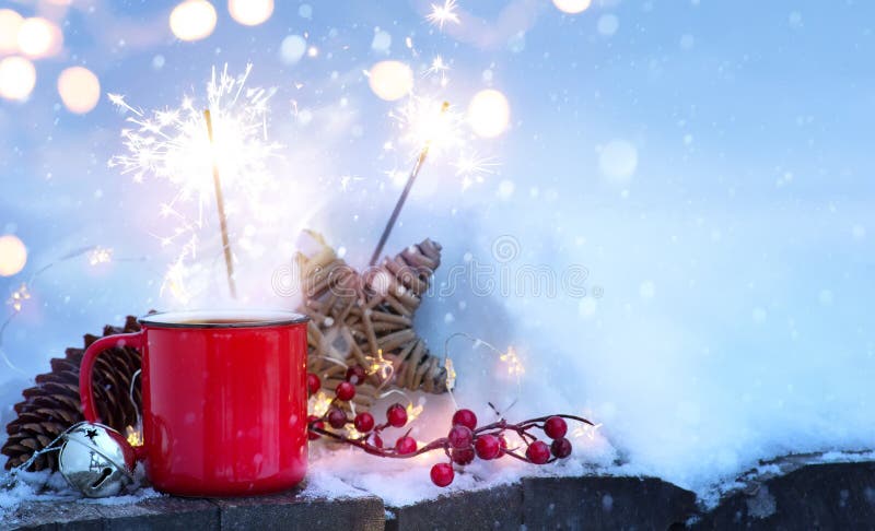 De achtergrond van de Kerstmisvakantie; de winter hete drank royalty-vrije stock foto De achtergrond van de Kerstmisvakantie; de winter hete drank royalty-vrije stock foto