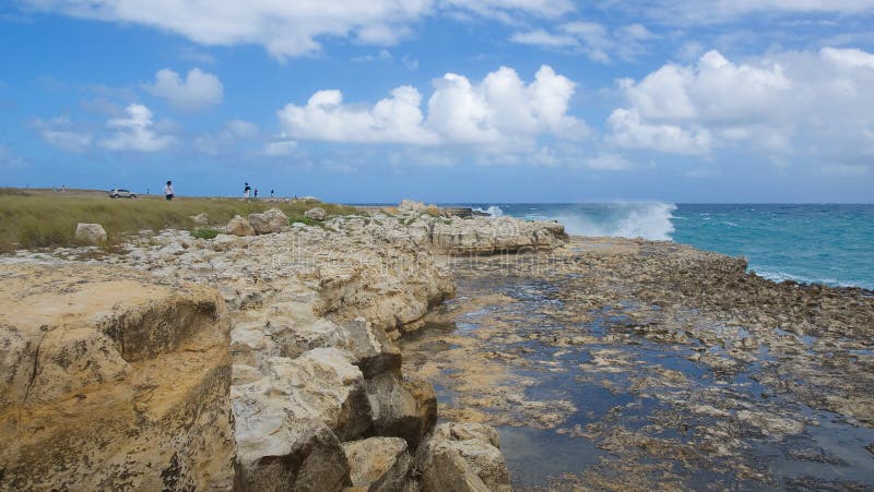 De baai van de duivels` s Brug - Caraïbische overzees - Antigua en Barbuda stock afbeeldingen De baai van de duivels` s Brug - Caraïbische overzees - Antigua en Barbuda stock afbeeldingen