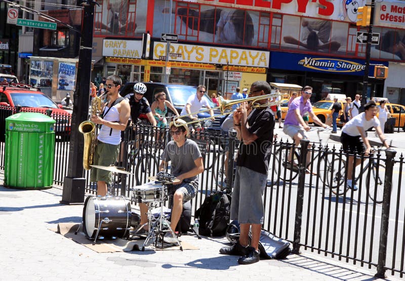 Gitaar Met De Gezichten Van Country Muzieklegenden Buiten Legenden Live