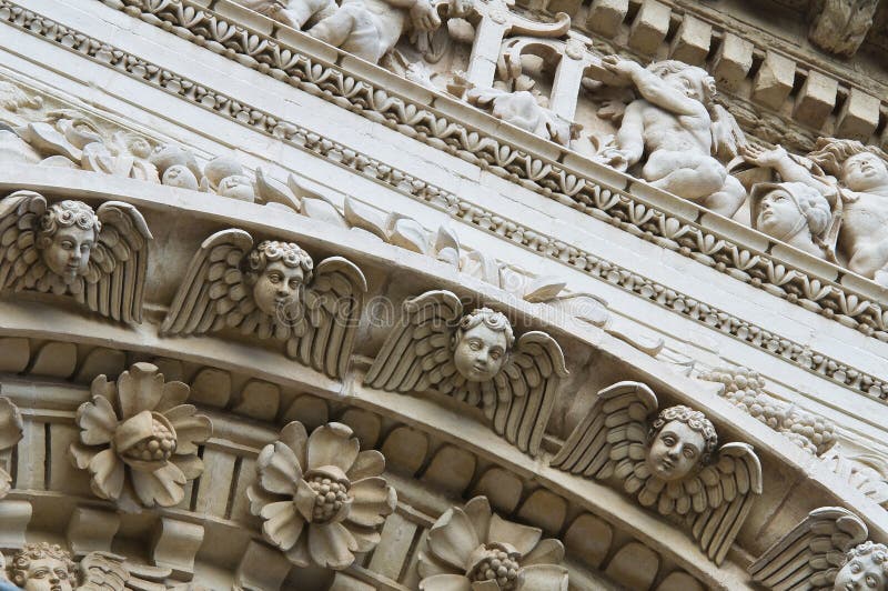 De Basiliek van Croce van de kerstman. Lecce. Puglia. Italië. stock afbeelding De Basiliek van Croce van de kerstman. Lecce. Puglia. Italië. stock afbeelding