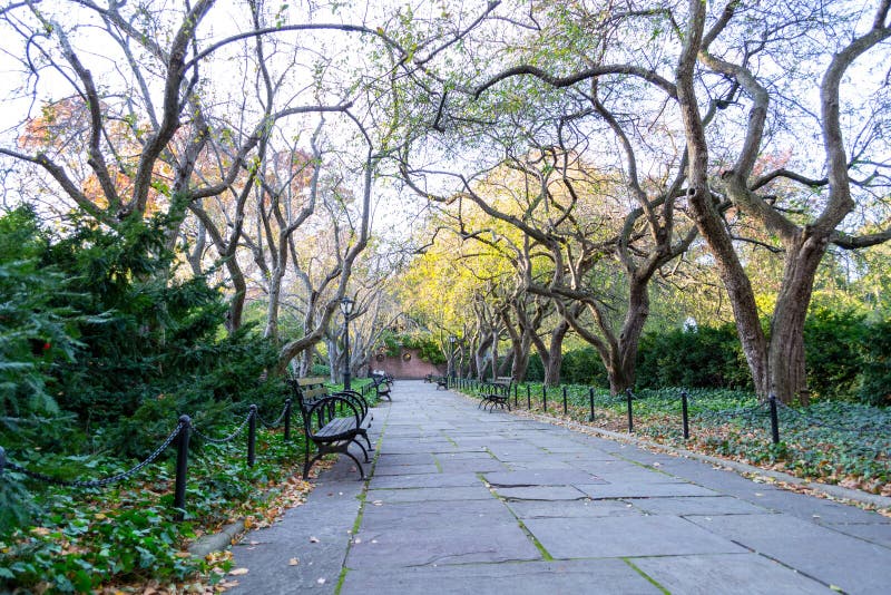 De behoudende tuin is de enige formele tuin in Central Park stock afbeeldingen De behoudende tuin is de enige formele tuin in Central Park stock afbeeldingen