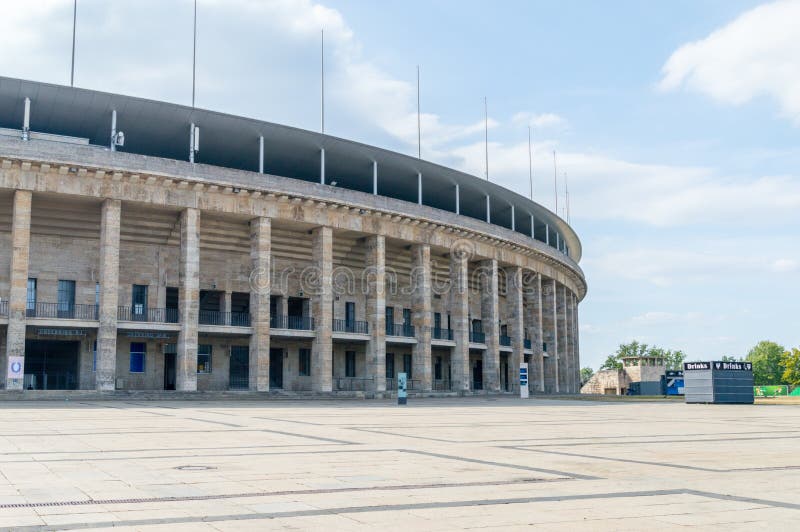 ` De Berlin s Olympiastadion en Allemagne image stock ` De Berlin s Olympiastadion en Allemagne image stock